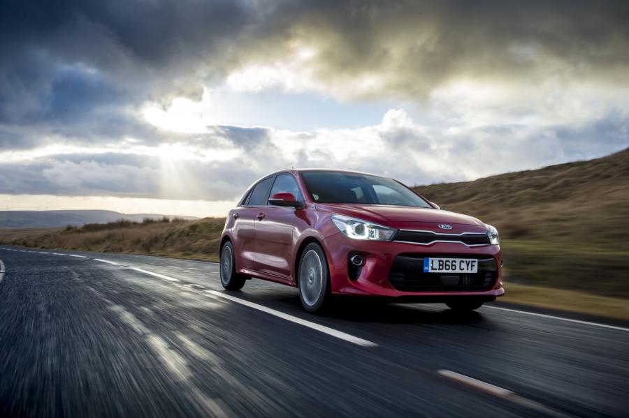  Kia Rio First Edition 2017 года  (UK) (фото 17 из 70)